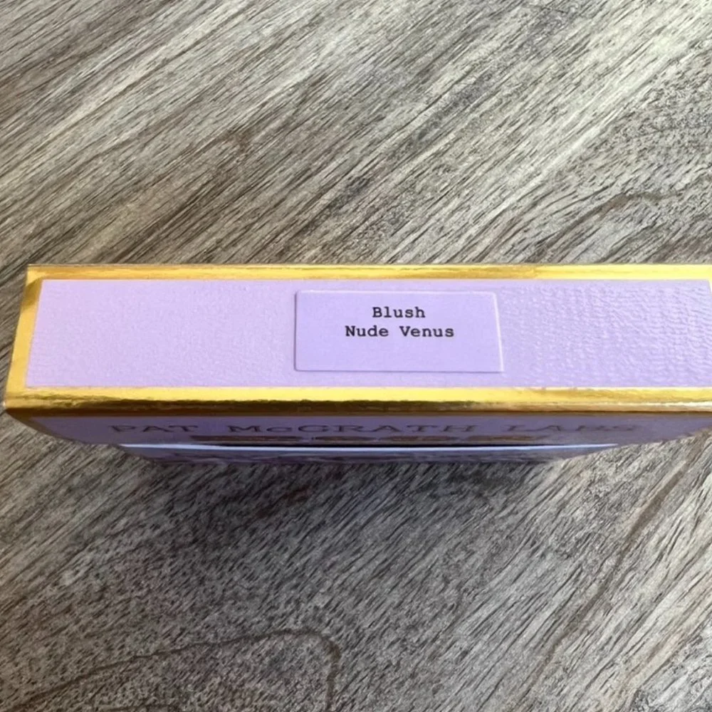 Pat McGrath Labs Skin Fetish: Divine Powder Blush - Picture 2 of 5